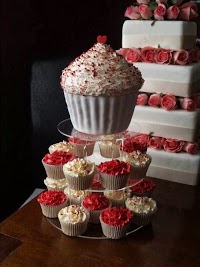 Grahams Cupcakes and Confectionery 1082919 Image 1